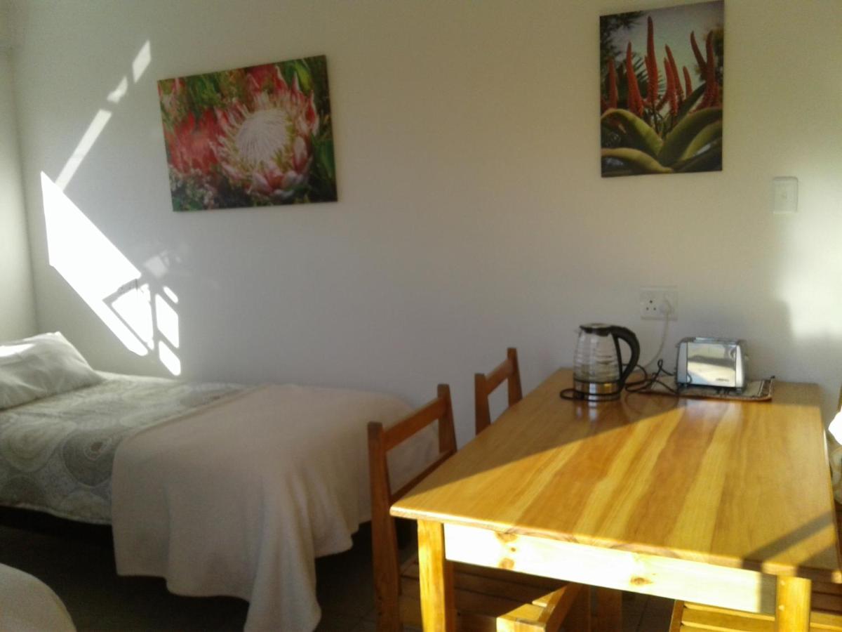 Come Home In Oudtshoorn Self-Catering Units Εξωτερικό φωτογραφία