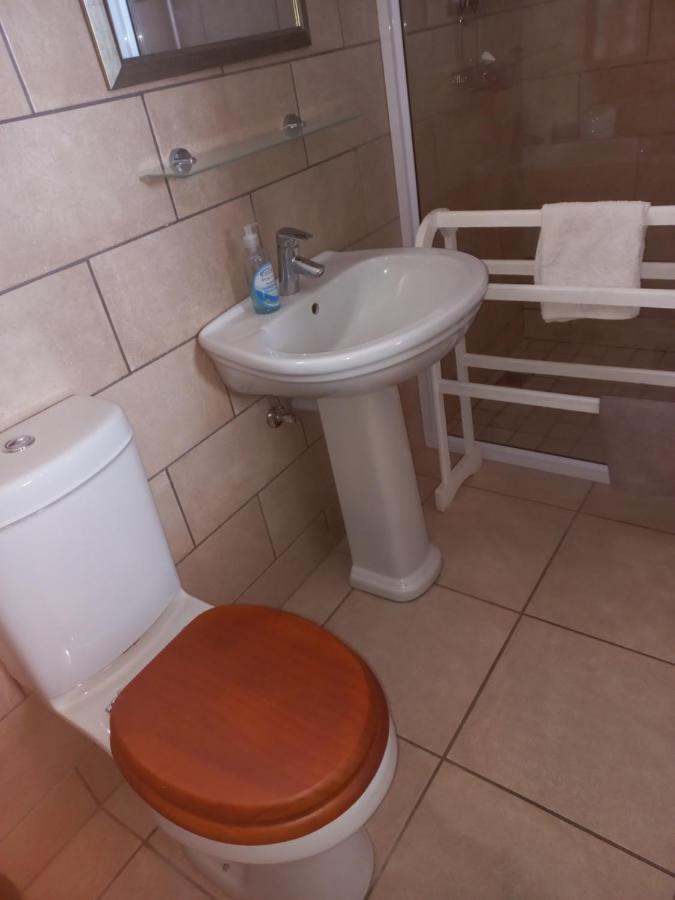 Come Home In Oudtshoorn Self-Catering Units Εξωτερικό φωτογραφία